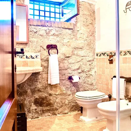 ヴィラ Sant'ambrogio's チェファル